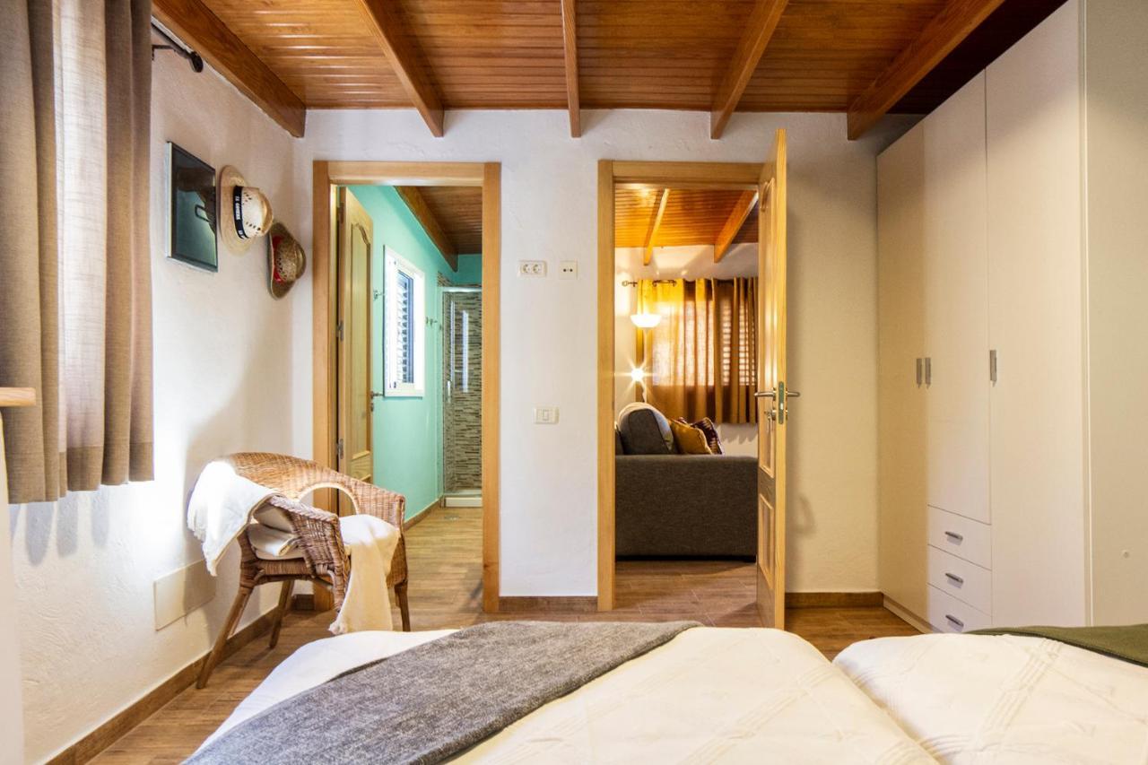 Casa Carlos - Hermiguaヴィラ エクステリア 写真